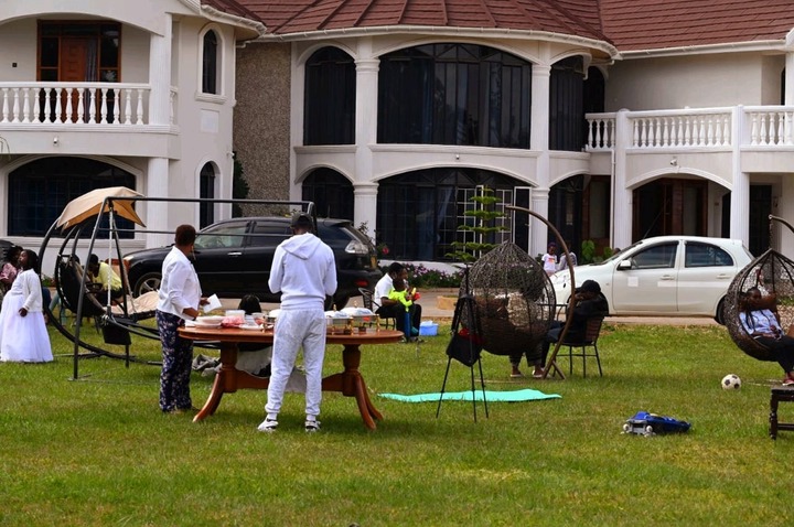 Ababu Home