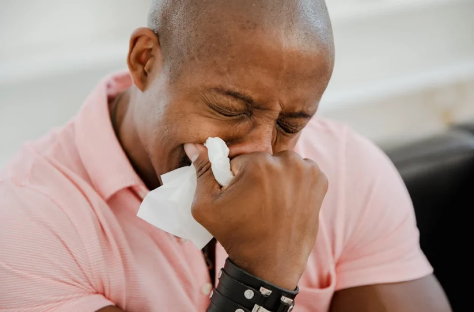 Crying man og image