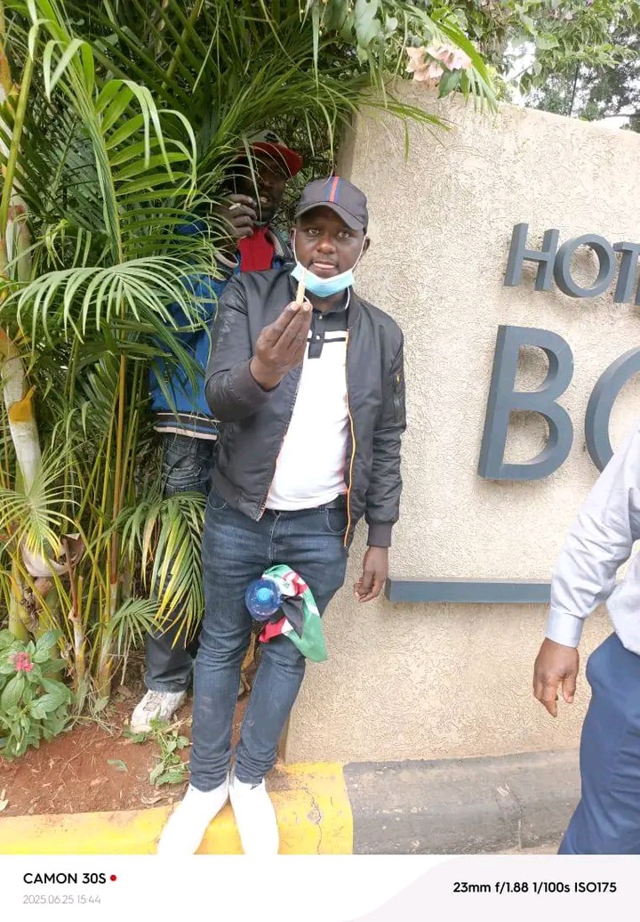 d053247dc57749fbaa0caab2e43d8f11