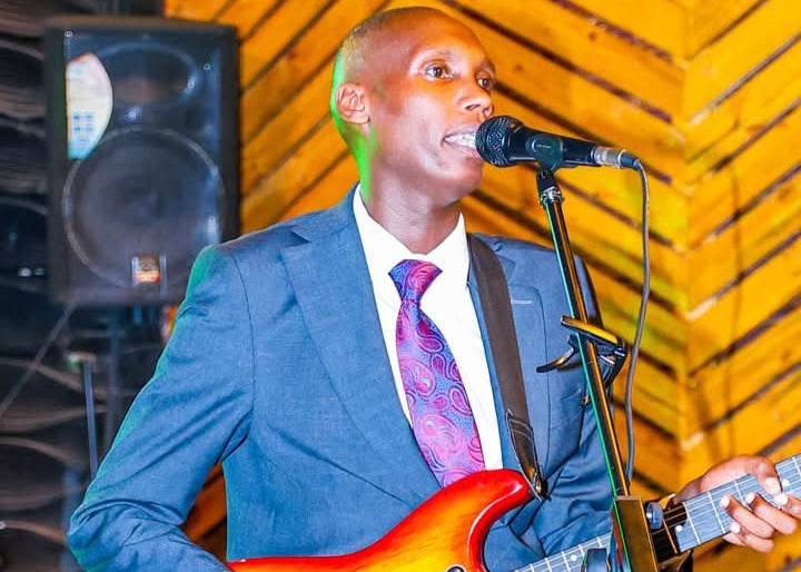 e693336899614be5a8d35366cf4f78a9