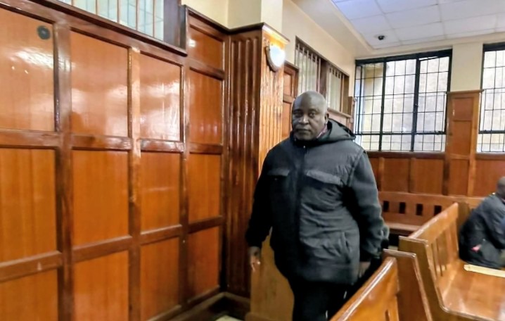 5326f0b128db4997aef4e3bbc5a7d3c3