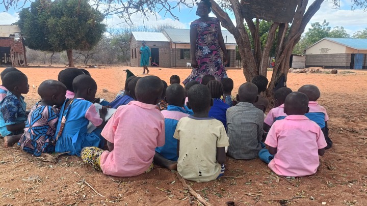 98759efc48744dd9a3acd5f0a3539129