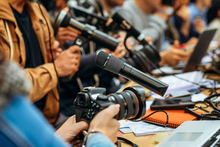 assessing effectiveness journalism associat generative ai 1198283 104438