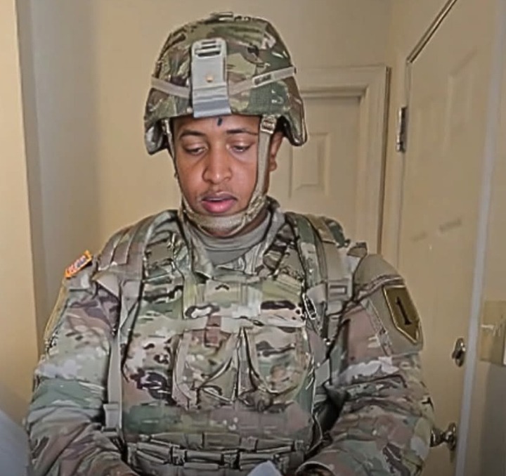 7bd82153eb9f48089cb6d3ffcba5f20f