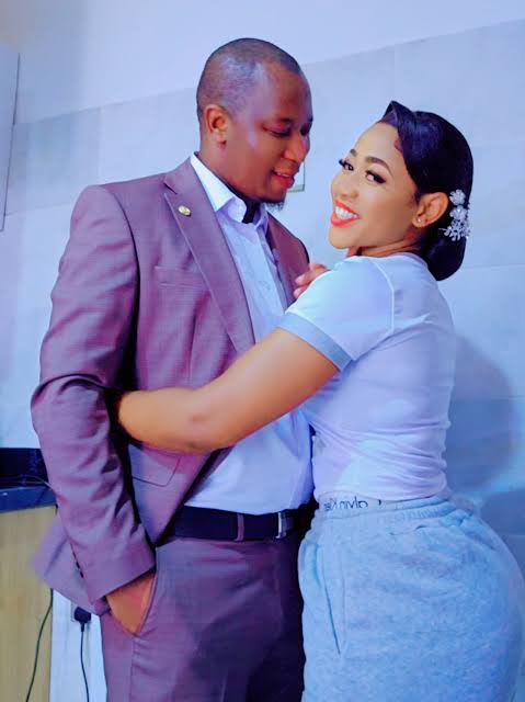 939fb35a2cde48449f207f97e9a848df